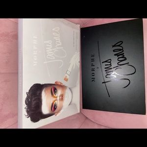 JaMes CHARLES eyeshadow palette!!